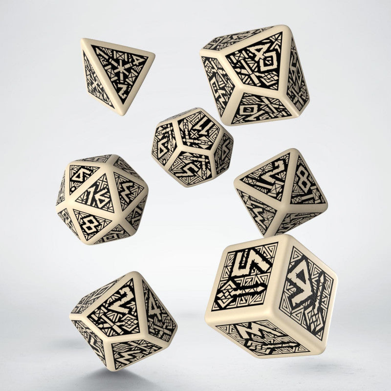 Dwarven Beige & black Dice Set
