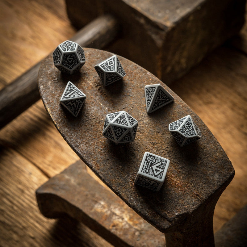 Dados Dwarven Gray & black Dice Set