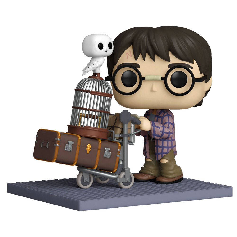 135 Funko Harry Potter Anniversary Harry Pushing Trolley